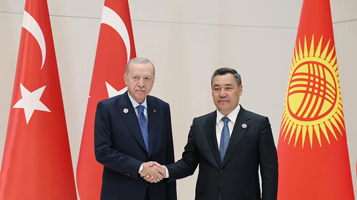 Erdoğan ve Caparov Astana'da Kritik Görüşme Yaptı