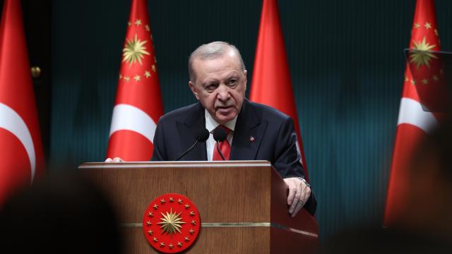 Erdoğan: Çatışmalara Rağmen Türkiye Ekonomisi Dimdik Ayakta