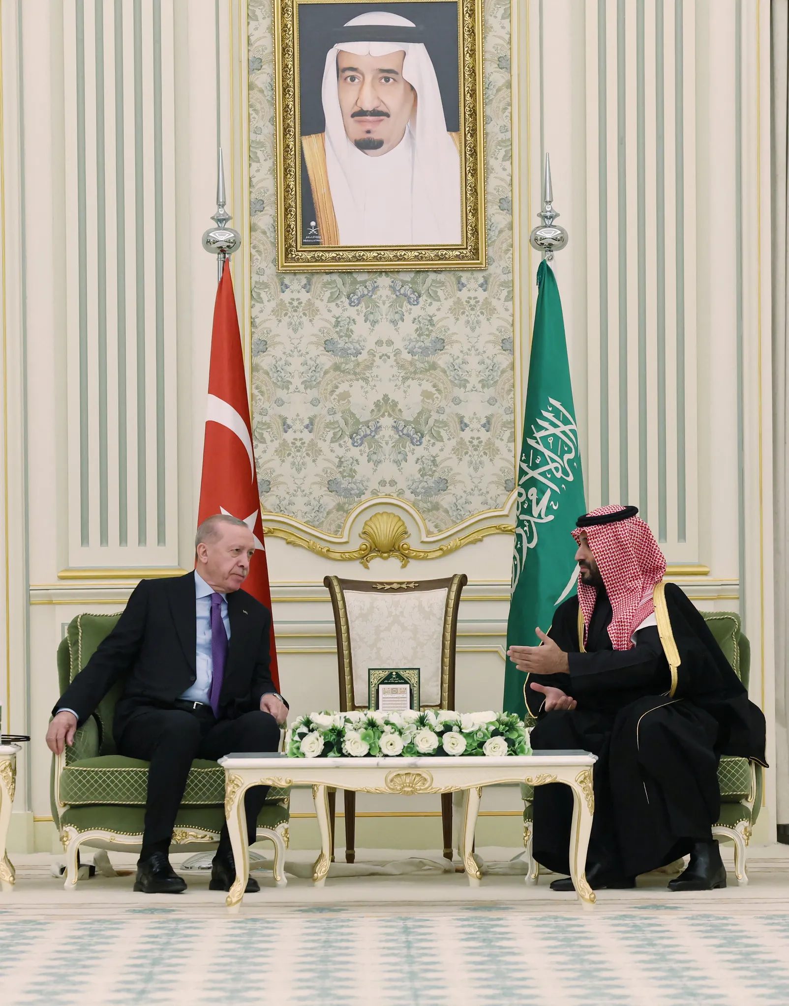 Erdoğan'ın Cidde Görüşmeleri Dünya Basınında: Üçlü Savunma Hattında Yeni Dönem