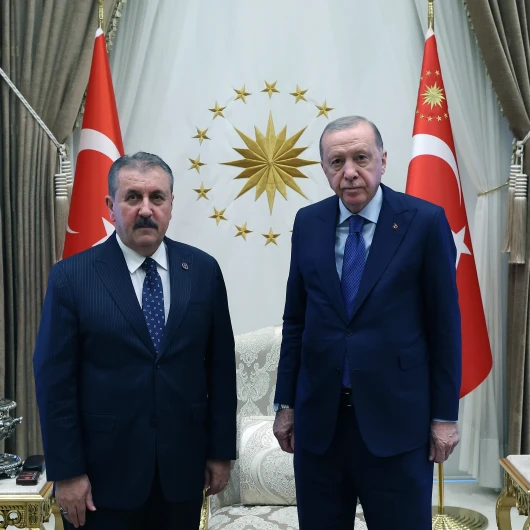 Erdoğan, Destici’yi Külliye’de ağırladı: Siyasi temaslar hız kazandı