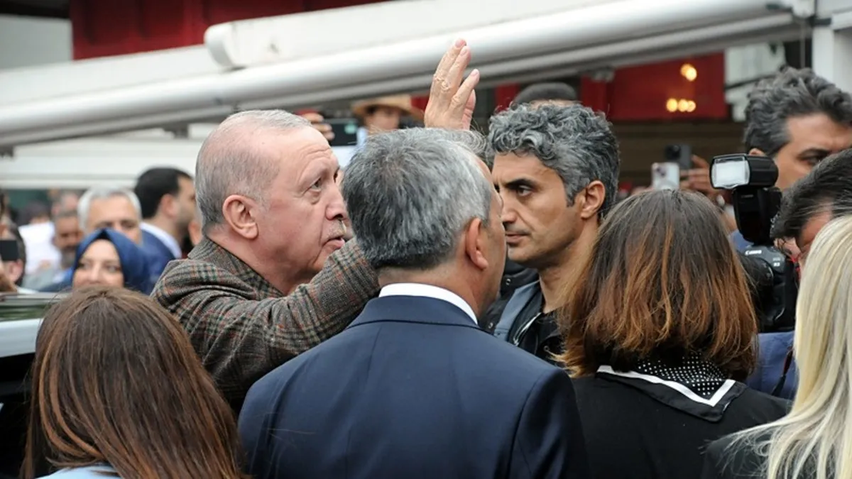 Erdoğan Edirne'de Vatandaşlarla Çay İçti