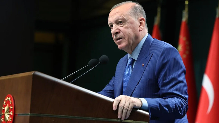 Erdoğan Ekonomi Kurmaylarını Topladı: Fon Soruşturmasında Kritik Zirve