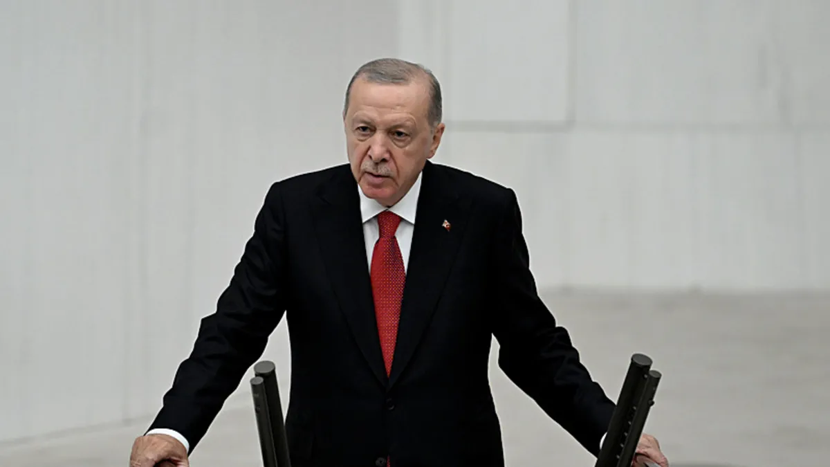 Erdoğan'dan Fon Soruşturması Açıklaması: 'Süratle Çözüyoruz