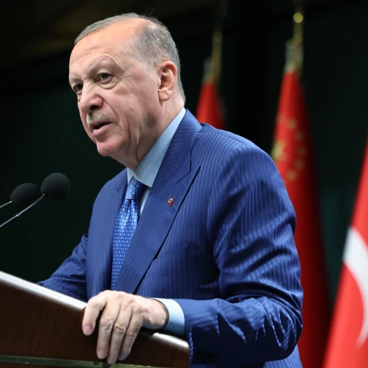 Erdoğan'dan Fon Soruşturması Açıklaması: Ekonomi Kurmayları Toplanıyor