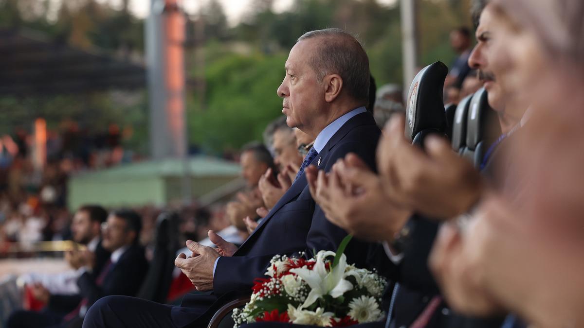 Erdoğan'ın 'Tarihi Konuşması' Bugün: AK Parti Yeni Yaşını Kutluyor