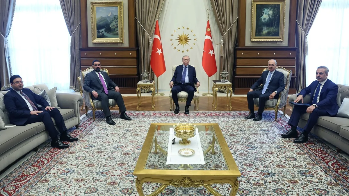 Erdoğan, Irak Meclis Başkanı Halbusi'yi Külliye'de ağırladı
