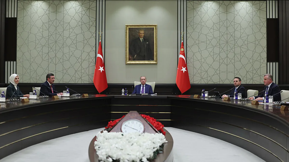 Erdoğan Kabineyi Topladı: ABD-İran Mutabakatı ve NATO Zirvesi Masada