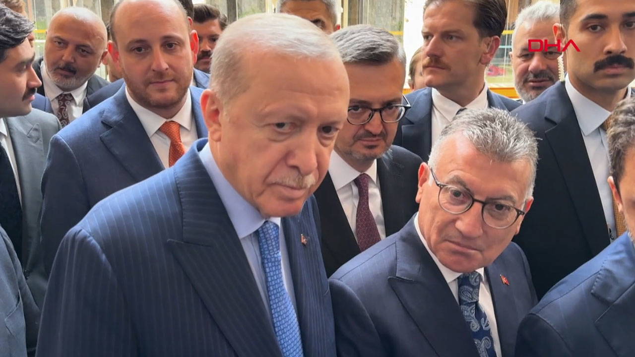 Erdoğan, Kılıçdaroğlu ile görüşme sorusuna sessiz kaldı