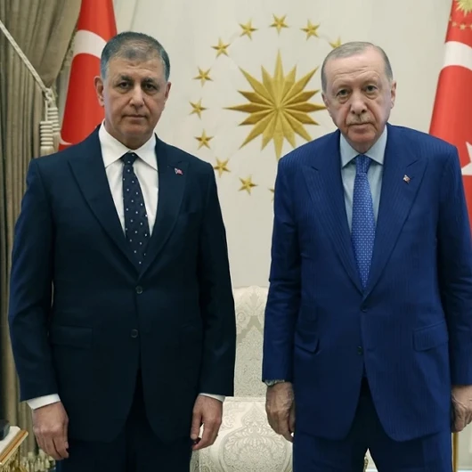 Erdoğan Milletvekilleriyle Buluşuyor: Cemil Tugay AK Parti'ye Geçiyor