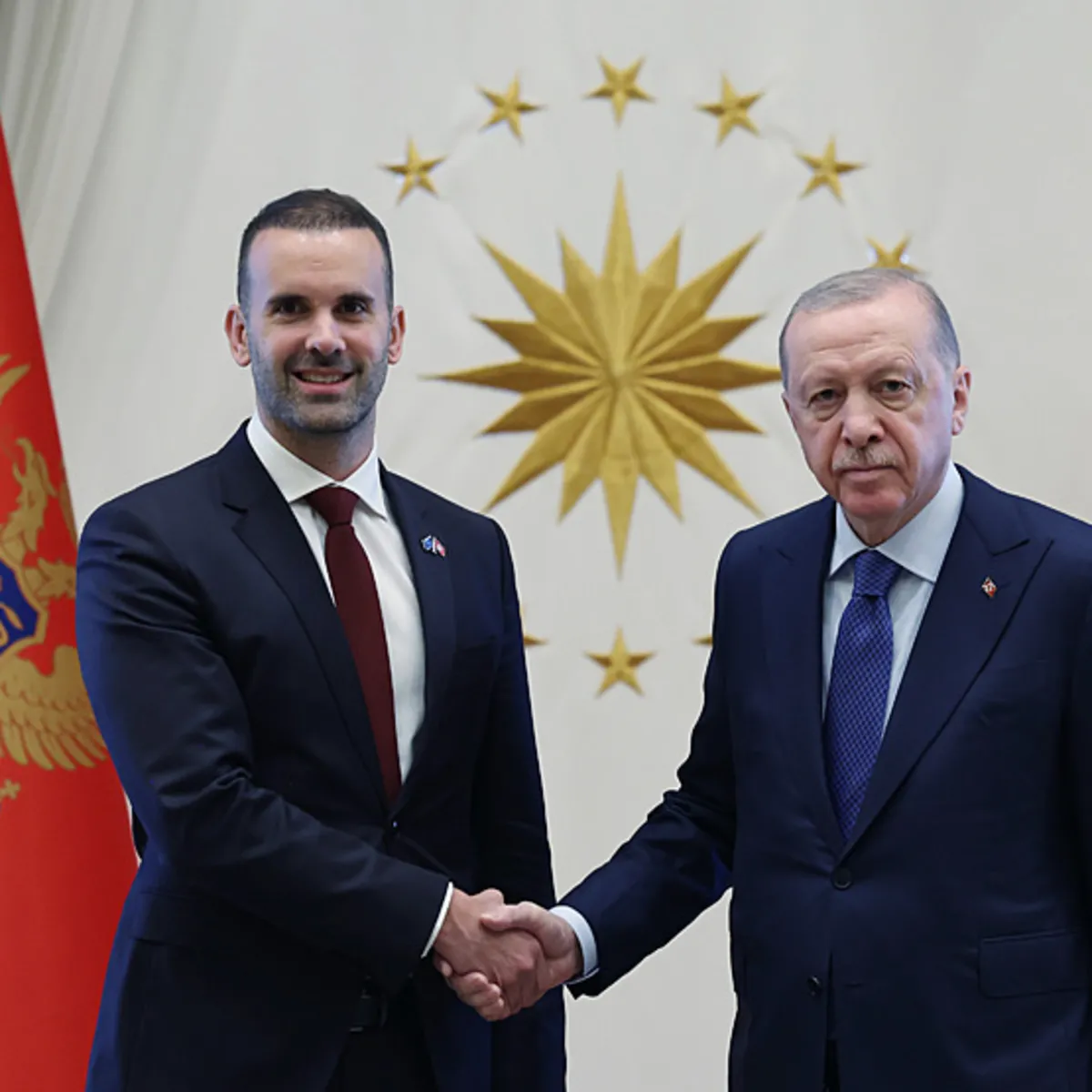 Erdoğan, NATO Zirvesi'nde Karadağ Başbakanı Spajic'i Külliye'de ağırladı