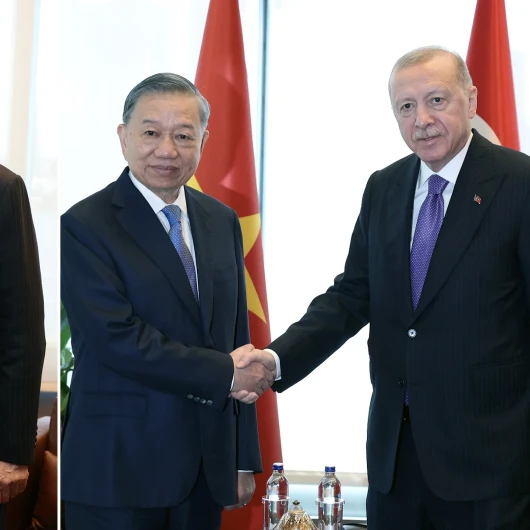 Erdoğan New York'ta Diplomasi Trafiğinde: Vietnam ve Libya Görüşmeleri