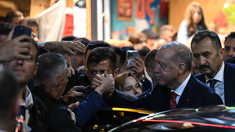 Erdoğan Rize'de seçim mesajı verdi: Aynı gayreti bekliyorum