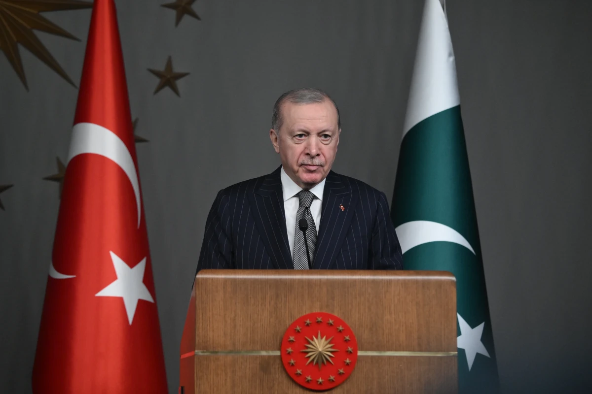 Erdoğan: Savaş bağımlısı İsrail'e fırsat verilmemeli
