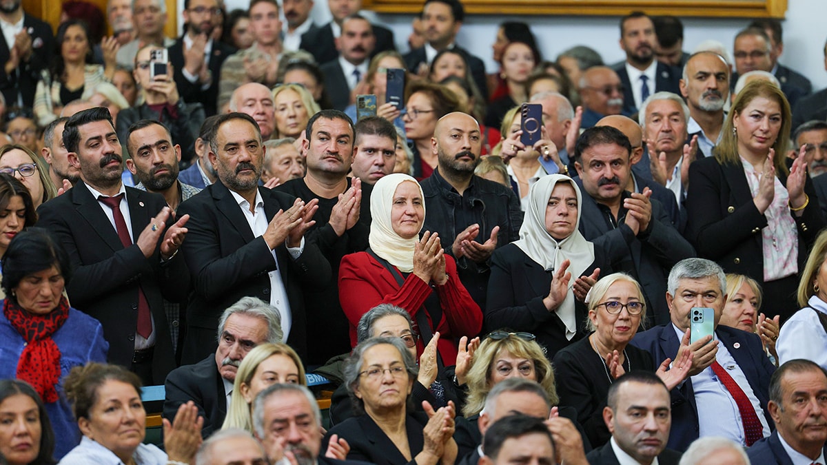 Erdoğan'a Sert Eleştiri: 'Sen İşin Tam Ortasındasın