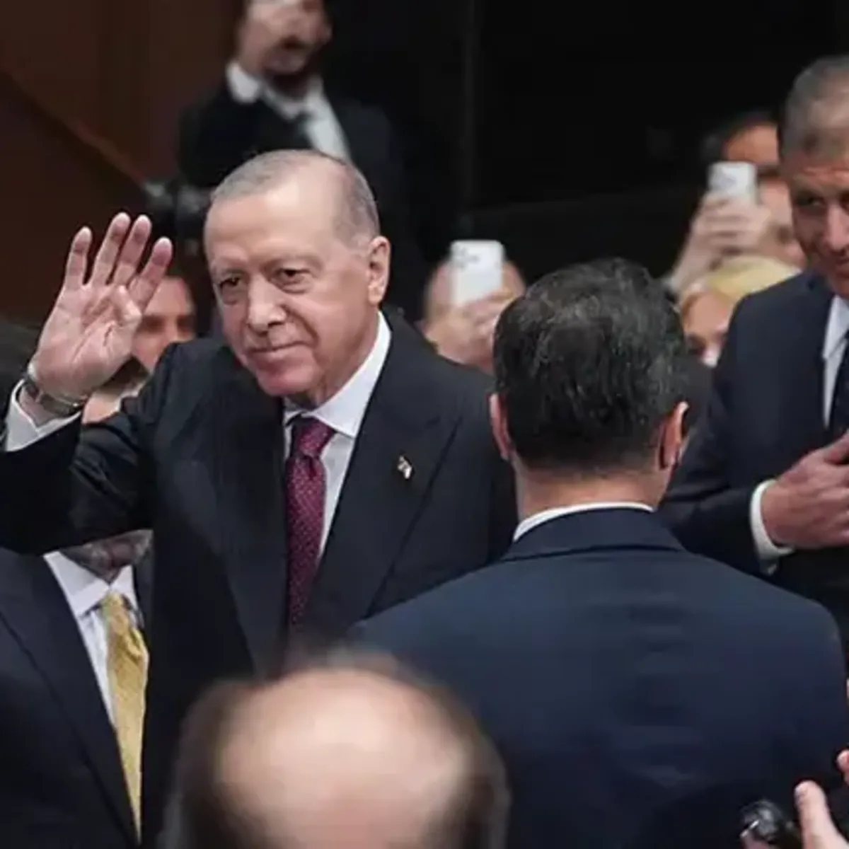 Erdoğan'dan Siyasi Partilere Hesap Sorma Mesajı