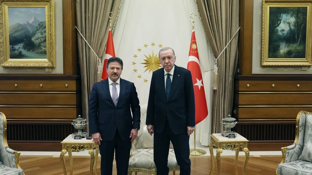 Erdoğan, TESK Başkanı Yiğiner'i Cumhurbaşkanlığı Külliyesi'nde kabul etti