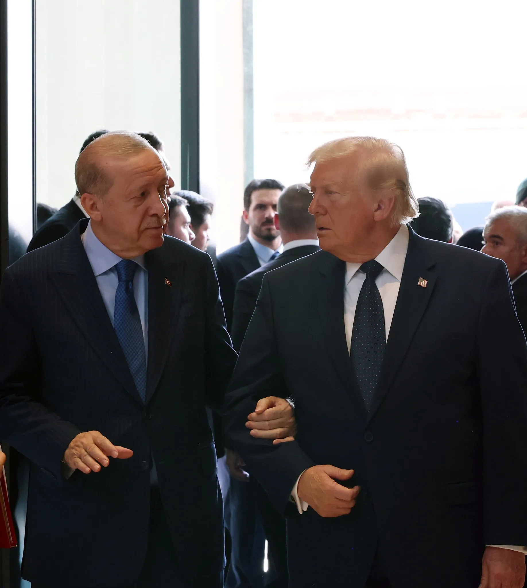 Erdoğan ve Trump'tan samimi pozlar: Fox News'ten flaş yorum