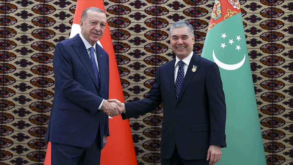 Erdoğan, Türkmenistan Milli Lideri Berdimuhamedov'la Görüştü