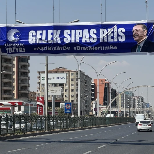 Erdoğan'a Diyarbakır'dan Kürtçe Teşekkür: 'Kardeşlik Daim Olsun
