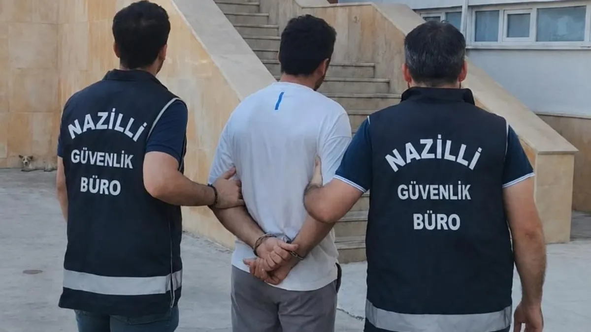 Erdoğan'a hakaret içerikli maket asan şahıs Aydın'da yakalandı