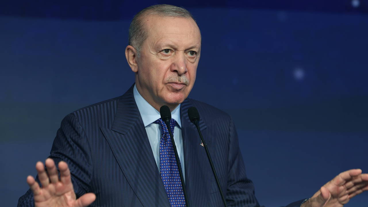Erdoğan'dan uluslararası firmalara 'Türkiye'ye yerleşin' çağrısı