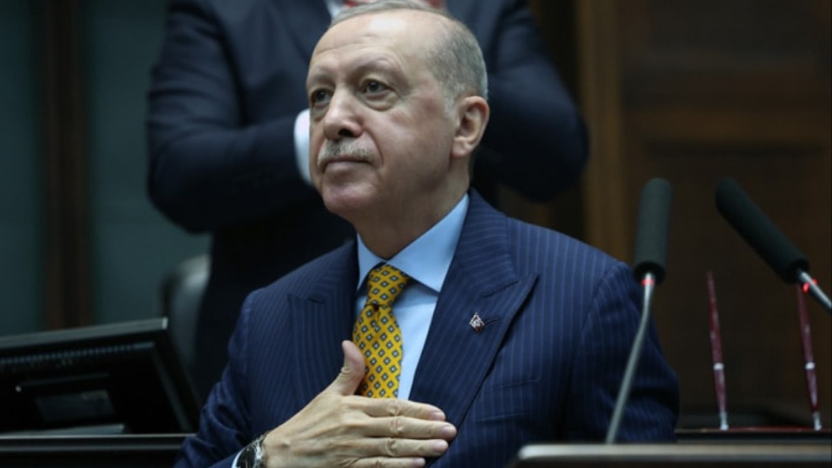 Erdoğan'ın 'kafadan sıkıntılı' dediği vekil AKP'ye geçiyor