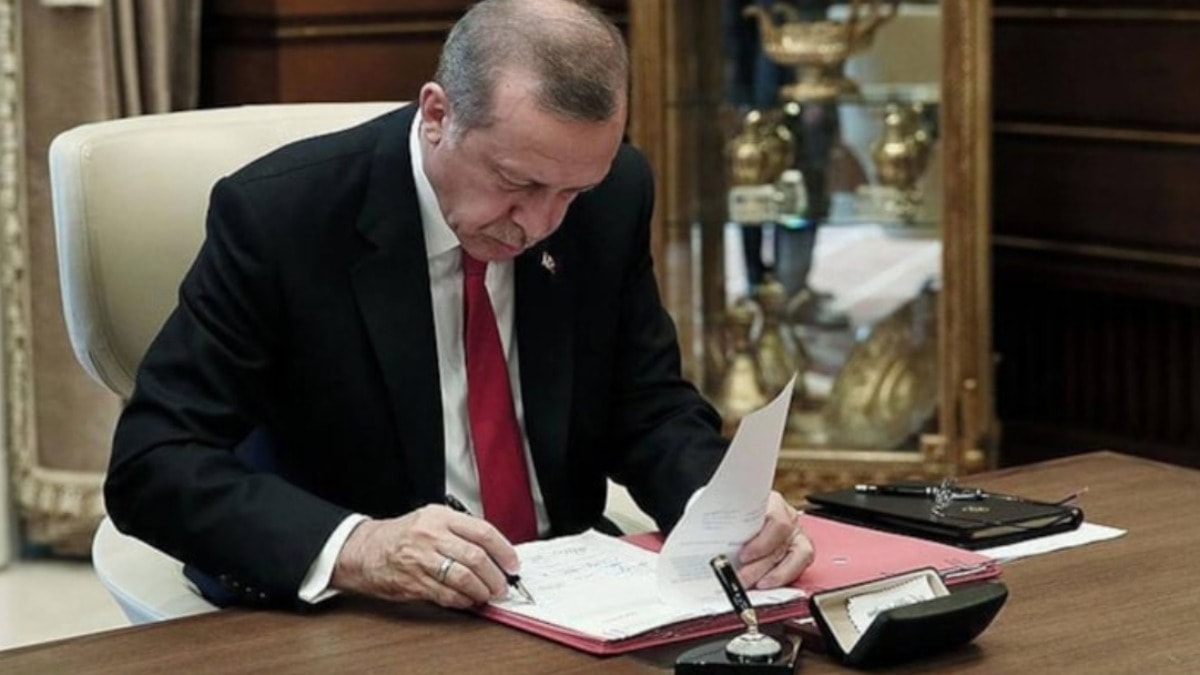 Erdoğan'ın Onayıyla Bazı Fakülteler Kapatıldı, Yeni Birimler Kuruldu