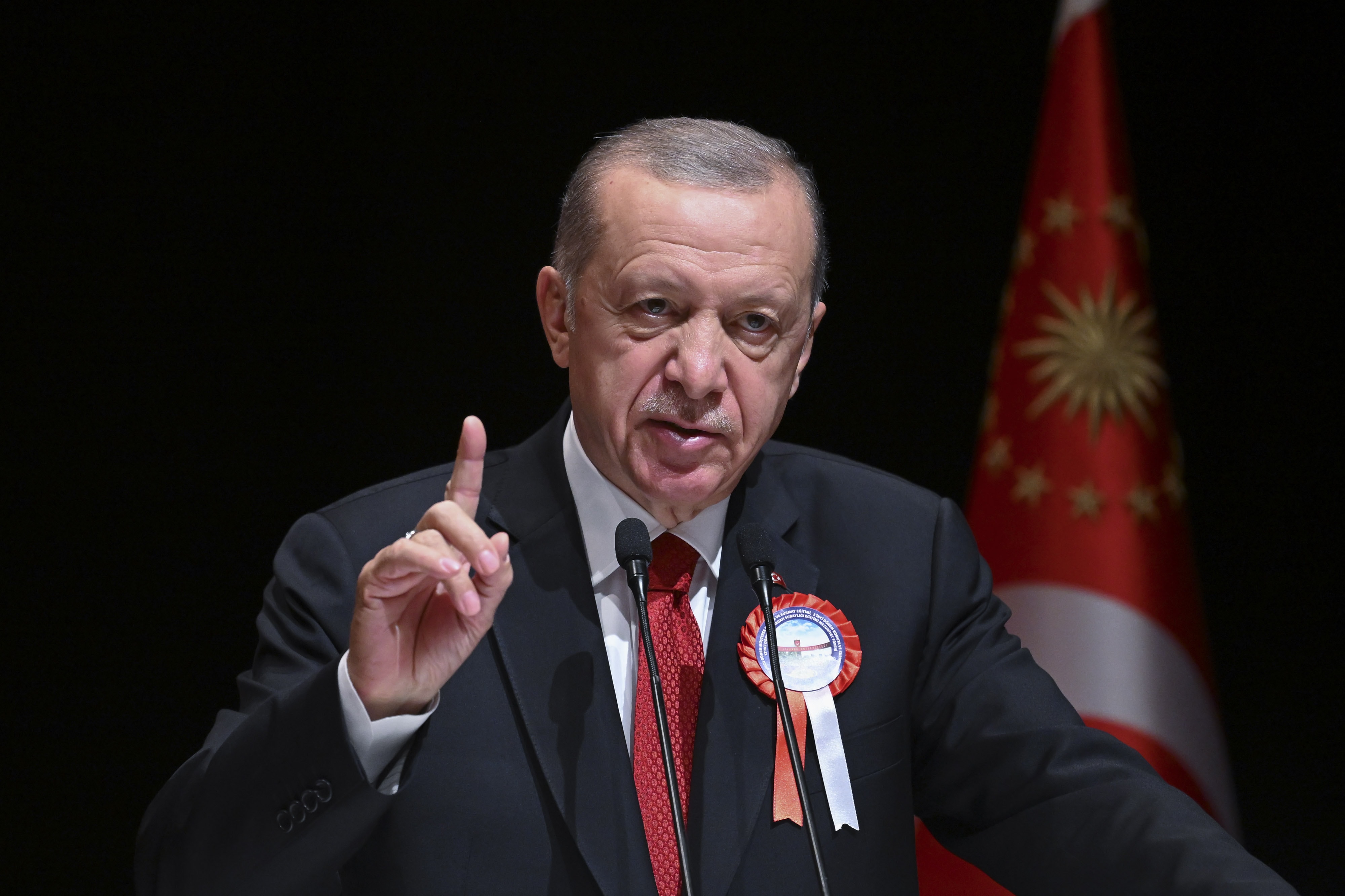 Erdoğan'ın 'yaklaşan seçimler' mesajı AKP'yi harekete geçirdi