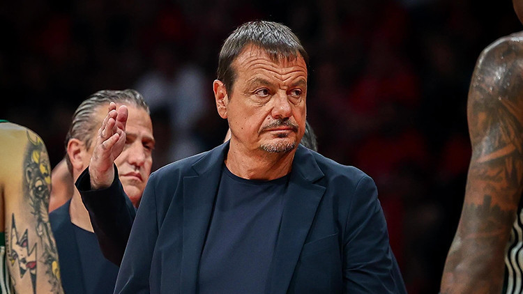 Ergin Ataman: 'Son 10 yılın en iyi koçu benim
