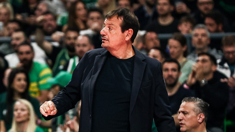 Ergin Ataman'dan hakem isyanı: 'Rezalet bir yönetim