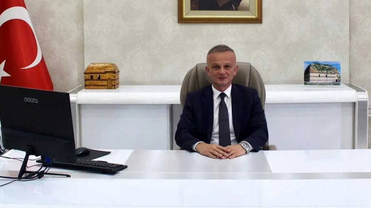 Erkan Minuz: Hamur Kaymakamı'nın Özgeçmişi ve Kariyeri