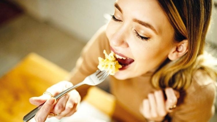 Erken Yemek Sağlığı Koruyor: Altın Kural 'Erken Ye