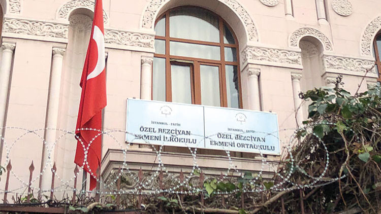 Ermeni Okullarındaki 'Misafir Öğrenci' İddialarına Yalanlama