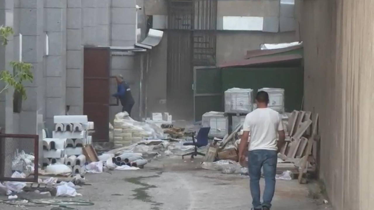 Erzurum Adliyesi Arşivinde Yangın: 2 Kişi Dumandan Etkilendi