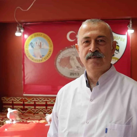 Erzurum'da Emekli Astsubay, 40 Güvercin İçin Ev Kiraladı