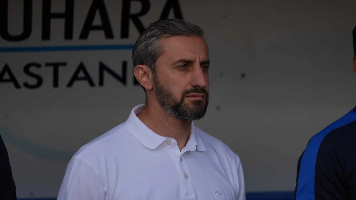 Erzurumspor FK, Serkan Özbalta ile Yola Devam Kararı Aldı