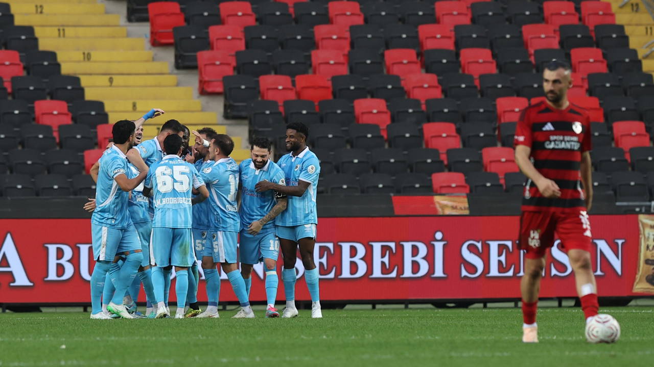 Erzurumspor Gaziantep'te 3 Golle Kazandı