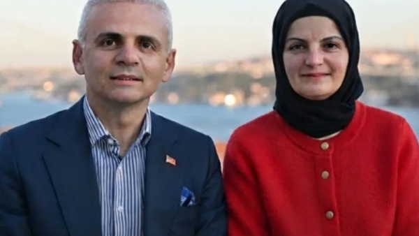 Eski Ardahan Valisi'nin eşi Esengül Korkmaz Çiçekli İstanbul Vali Yardımcısı oldu