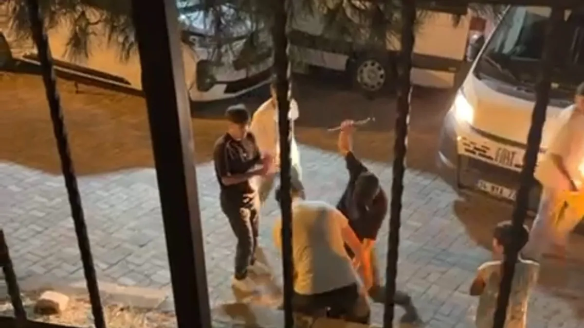 Esenler'de Kız Meselesi Kanlı Bitti: 17 Yaşındaki Gence Baltalı Saldırı, 7 Gözaltı