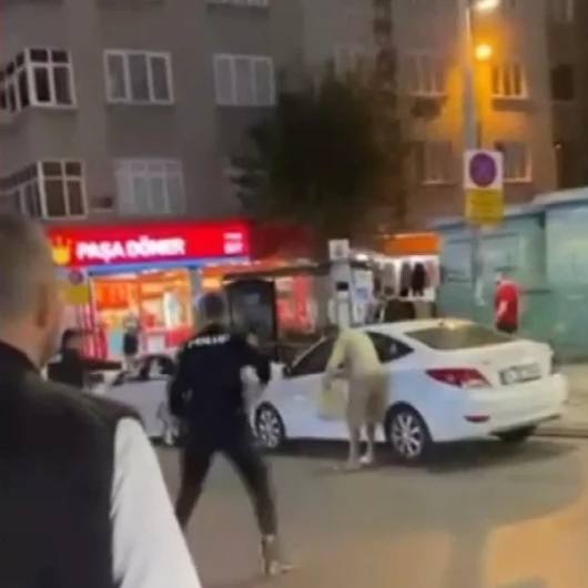Esenler'de Polise Bıçaklı Saldırı Girişimi: Şüpheli Bacağından Vuruldu