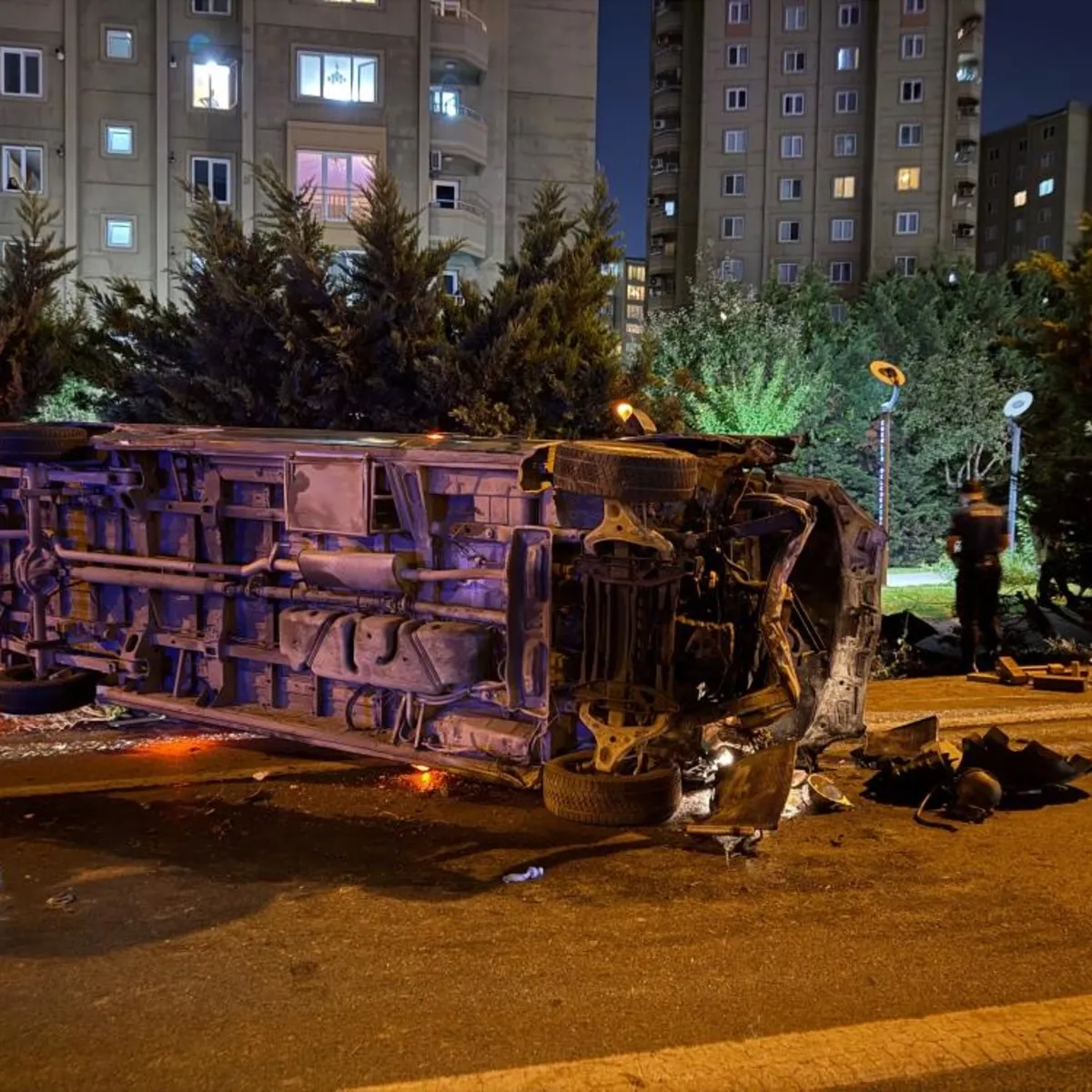 Esenler'de Zincirleme Kaza: Makas Atan Minibüs Sürücüsü Hayatını Kaybetti