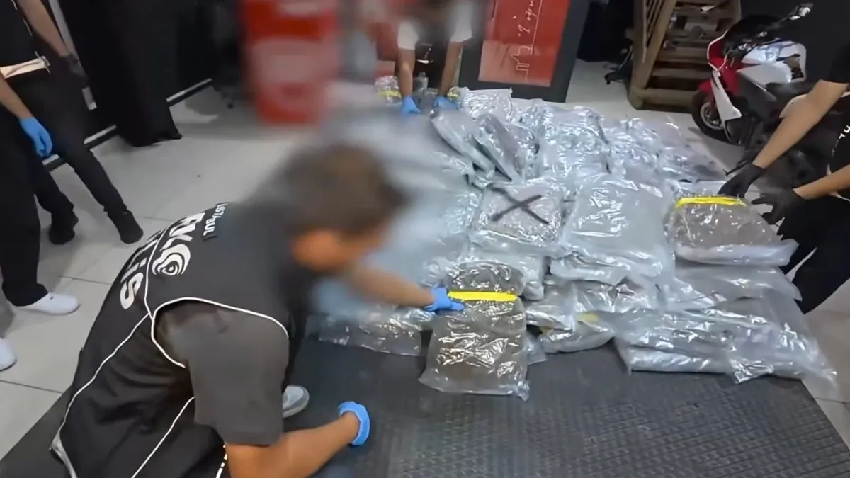 Esenyurt'ta 143 Kilo Uyuşturucu Ele Geçirildi: 5 Torbacı Tutuklandı