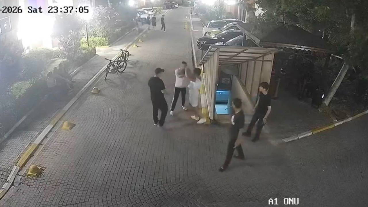 Esenyurt'ta 15 yaşındaki çocuğa 'Ne bakıyorsun' diyerek saldıran 4 şüpheli gözaltında