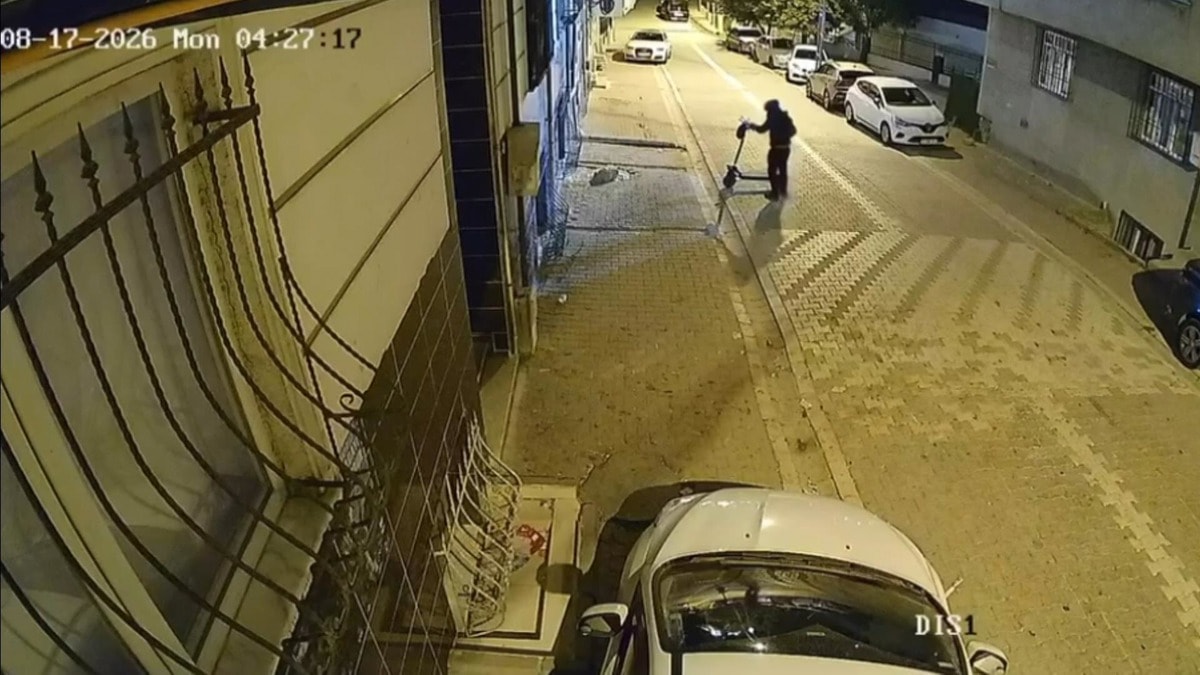 Esenyurt'ta Dehşet: Eski Sevgilisinin Ailesinin Evini Kundakladı