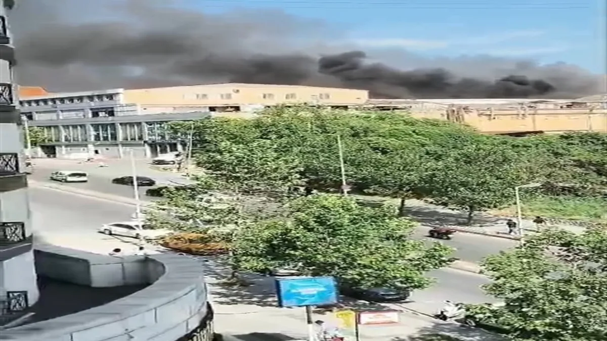 Esenyurt'ta fabrikada çıkan yangın paniğe neden oldu