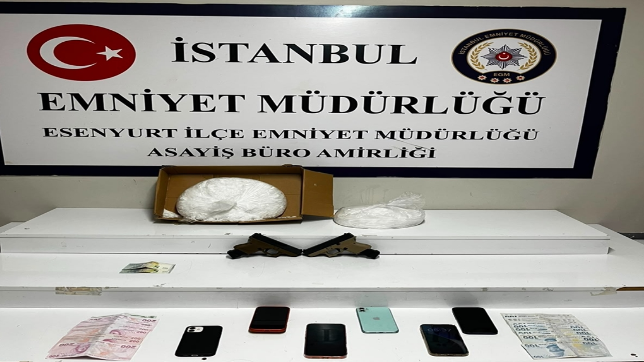 Esenyurt'ta Narkotik Operasyonu: 5 Kilo Metamfetamin Ele Geçirildi