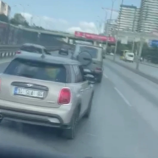 Esenyurt'ta Trafikte Tehlikeli Sürüşe 12 Bin Lira Ceza