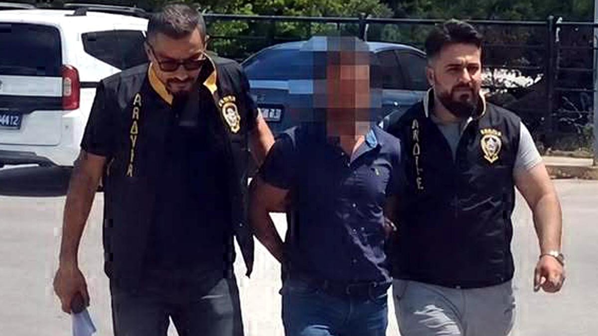 Eşinin Keserle Saldırdığı Kadın 'Yüksekten Düştü' Denilerek Hastaneye Götürüldü