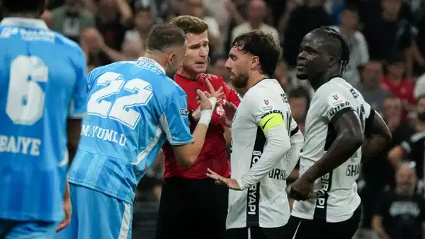 Eski Hakemler Beşiktaş - Erzurumspor FK Maçındaki İptal Golü Değerlendirdi