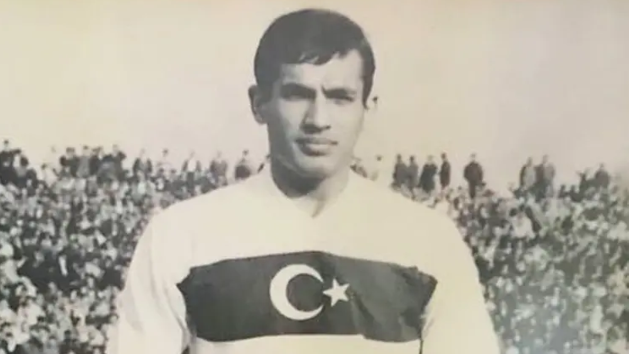 Eski Milli Futbolcu Haluk Erdem Hayatını Kaybetti